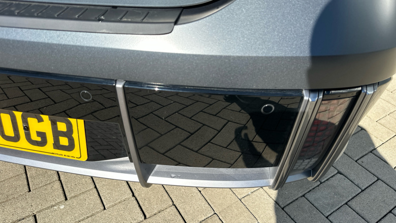 Hyundai IONIQ 6 239kW Ultimate 77kWh 4dr AWD Auto Electric Saloon